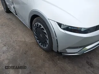 2024 Hyundai Ioniq 5 Limited z VIN KM8KRDDF0RU285367, wystawiony jako IAAI lot #41779126 z przebiegiem 3 567 mil mil oraz . Historia ofert i sprzedaży dostępna na DreamBid. Obrazek 19.