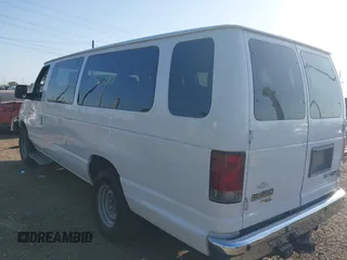 2014 Ford Econoline Wagon XL with VIN 1FBSS3BLXEDA86613, listed as a IAAI auction lot 41996263 with 238,848 mi miles. Bid and sale history available at carsss.com. Image 3.