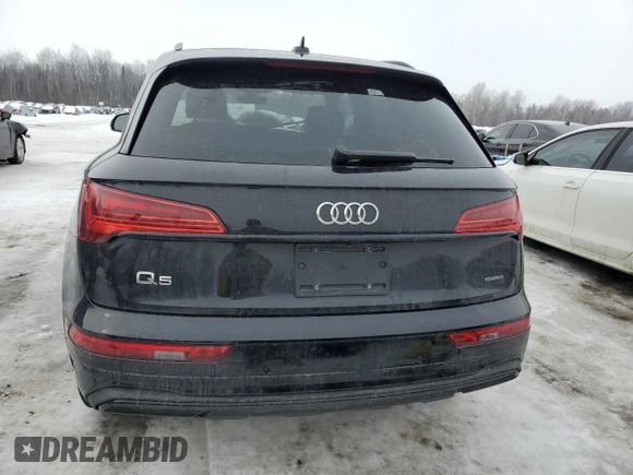 2024 Audi Q5 Komfort with VIN WA1AAAFY1R2134287, listed as a Copart auction lot 45710475 with 5,538 mi miles and Salvage Title. Bid and sale history available at carsss.com. Image 6.
