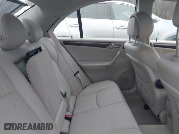 2006 Mercedes-Benz C 280 Luxury with VIN WDBRF92H56F753752, listed as a IAAI auction lot 41362268 with 126,557 mi miles and . Bid and sale history available at DreamBid. Image 8.