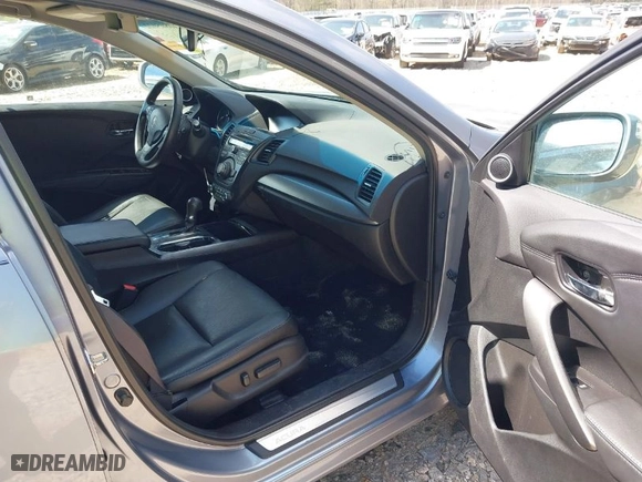 2013 Acura RDX Tech Pkg with VIN 5J8TB3H51DL017405, listed as a IAAI auction lot 40805022 with 100,661 mi miles. Bid and sale history available at carsss.com. Image 5.