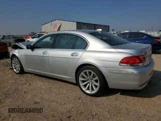 2008 BMW 7 Series 750i with VIN WBAHL83508DT13048, listed as a Copart auction lot 70463774 with 140,781 mi miles and Salvage Title. Bid and sale history available at carsss.com. Image 2.