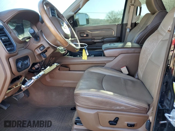 2020 Ram 2500 Laramie Longhorn с VIN 3C6UR5GLXLG223268, выставлен на аукционе Copart как лот 76683674 с пробегом 45 807 миль миль и Чистый • Clean title. История ставок и продаж доступна на DreamBid. Изображение 7.