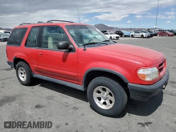 1998 Ford Explorer с VIN 1FMYU22E6WUC86364, выставлен на аукционе Copart как лот 54988375 с пробегом 154 011 миль миль и Списание • Salvage title. История ставок и продаж доступна на DreamBid. Изображение 4.