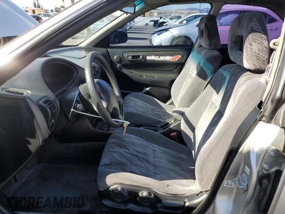 2000 Acura Integra LS z VIN JH4DB7658YS004335, wystawiony jako Copart lot #49858145 z przebiegiem 220 238 mil mil oraz Szkoda całkowita • Salvage title. Historia ofert i sprzedaży dostępna na DreamBid. Obrazek 7.