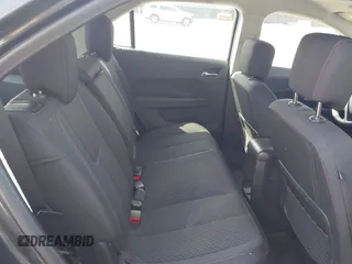 2013 Chevrolet Equinox LS z VIN 2GNALBEK0D6392046, wystawiony jako IAAI lot #42364950 z przebiegiem 148 821 mil mil oraz . Historia ofert i sprzedaży dostępna na DreamBid. Obrazek 8.