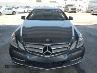 2012 Mercedes-Benz E 350 with VIN WDDKJ5KB9CF166431, listed as a Copart auction lot 58811695 with 116,945 mi miles and Salvage title. Bid and sale history available at DreamBid. Image 5.