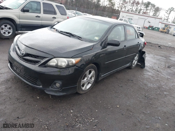 2012 Toyota Corolla L with VIN 2T1BU4EE8CC855869, listed as a IAAI auction lot 41782070 with 165,252 mi miles. Bid and sale history available at carsss.com. Image 17.
