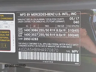 2017 Mercedes-Benz GLE 350 z VIN 4JGDA5HB9HA970870, wystawiony jako IAAI lot #42292320 z przebiegiem 103 359 mil mil oraz . Historia ofert i sprzedaży dostępna na DreamBid. Obrazek 9.