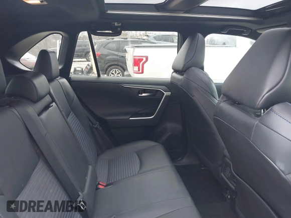 2021 Toyota RAV4 Hybrid XSE with VIN 4T3E6RFVXMU032368, listed as a IAAI auction lot 41358963 with 69,337 mi miles and . Bid and sale history available at DreamBid. Image 8.