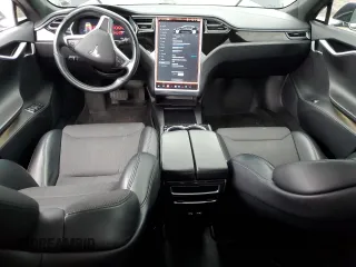 2018 Tesla Model S 75D with VIN 5YJSA1E22JF234262, listed as a Copart auction lot 57954755 with 62,375 mi miles and Salvage title. Bid and sale history available at DreamBid. Image 8.