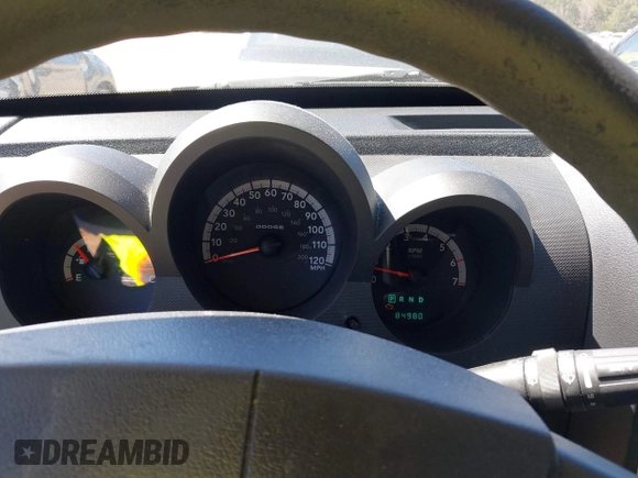 2011 Dodge Nitro Heat with VIN 1D4PU4GX7BW565927, listed as a IAAI auction lot 41803129 with 84,980 mi miles. Bid and sale history available at carsss.com. Image 7.