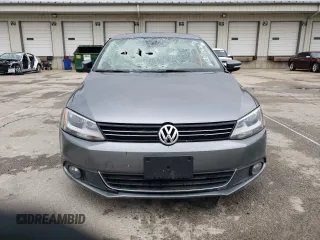 2014 Volkswagen Jetta TDI w/Premium with VIN 3VWLL7AJ1EM428536, listed as a Copart auction lot 53896765 with 75,525 mi miles and Salvage title. Bid and sale history available at DreamBid. Image 5.