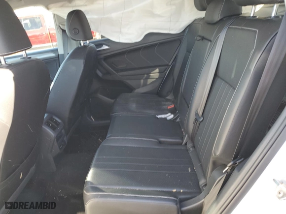 2022 Volkswagen Tiguan SE with VIN 3VV2B7AX8NM165856, listed as a Copart auction lot 85136044 with 44,076 mi miles and Salvage Title. Bid and sale history available at carsss.com. Image 10.
