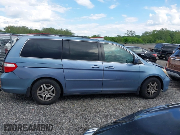 2007 Honda Odyssey EX z VIN 5FNRL38467B087065, wystawiony jako IAAI lot #42204370 z przebiegiem 242 844 mil mil oraz . Historia ofert i sprzedaży dostępna na DreamBid. Obrazek 14.