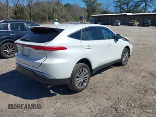 2023 Toyota Venza LE with VIN JTEAAAAH5PJ136989, listed as a IAAI auction lot 41863322 with 91,043 mi miles and . Bid and sale history available at DreamBid. Image 4.