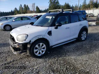 2017 MINI Countryman Cooper z VIN WMZYS7C30H3B62770, wystawiony jako Copart lot #49127695 z przebiegiem 121 897 mil mil oraz Szkoda całkowita • Salvage title. Historia ofert i sprzedaży dostępna na DreamBid. Obrazek 1.