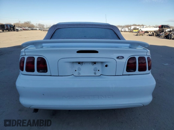 1998 Ford Mustang with VIN 1FAFP4440WF160806, listed as a Copart auction lot 42334235 with 82,105 mi miles and Salvage Title. Bid and sale history available at carsss.com. Image 6.