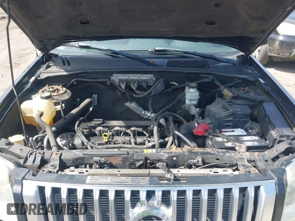 2009 Mercury Mariner Premier with VIN 4M2CU97799KJ04510, listed as a IAAI auction lot 41943965 with 190,929 mi miles and . Bid and sale history available at DreamBid. Image 10.