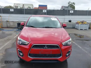 2013 Mitsubishi Outlander Sport SE with VIN 4A4AP4AU2DE023032, listed as a IAAI auction lot 42075266 with 65,103 mi miles. Bid and sale history available at carsss.com. Image 6.