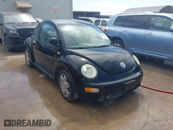 1999 Volkswagen Beetle GLS z VIN 3VWCA21C2XM404338, wystawiony jako IAAI lot #41606143 z przebiegiem 192 205 mil mil oraz . Historia ofert i sprzedaży dostępna na DreamBid. Obrazek 1.