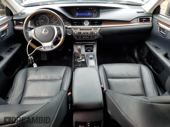 2015 Lexus ES 330 z VIN JTHBK1GG0F2187215, wystawiony jako Copart lot #64218905 z przebiegiem 276 498 mil mil oraz Szkoda całkowita • Salvage title. Historia ofert i sprzedaży dostępna na DreamBid. Obrazek 8.