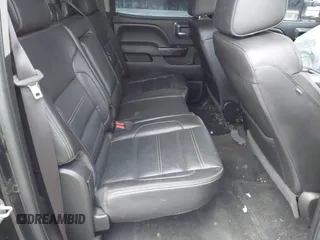 2016 GMC Sierra 2500HD Denali z VIN 1GT12UE81GF128498, wystawiony jako IAAI lot #41346398 z przebiegiem 164 532 mil mil oraz . Historia ofert i sprzedaży dostępna na DreamBid. Obrazek 8.