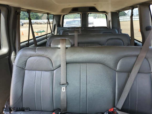 2020 Chevrolet Express Passenger LS with VIN 1GAZGNFP2L1226682, listed as a Copart auction lot 64005154 with 0 mi miles and Salvage Title. Bid and sale history available at carsss.com. Image 10.