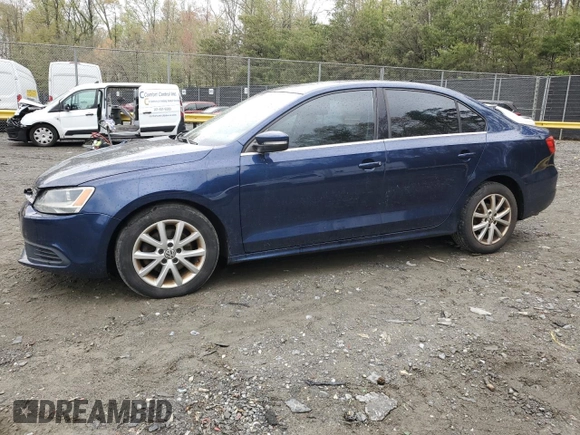 2013 Volkswagen Jetta Sedan SE w/Convenience/Sunroof with VIN 3VWBP7AJ7DM309615, listed as a Copart auction lot 53205265 with 166,232 mi miles and Clean Title. Bid and sale history available at carsss.com. Image 1.