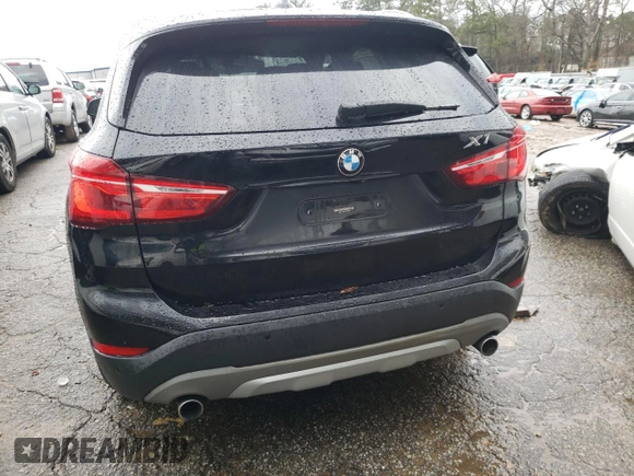 2018 BMW X1 sDrive28i with VIN WBXHU7C37J5L05153, listed as a Copart auction lot 36528533 with 40,704 mi miles. Bid and sale history available at carsss.com. Image 6.