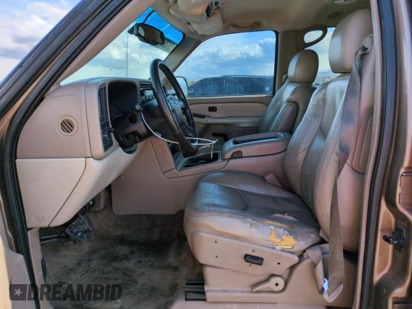 2003 Chevrolet Tahoe LS with VIN 1GNEC13TX3R219693, listed as a Copart auction lot 51309635 with 254,084 mi miles and Salvage Title. Bid and sale history available at carsss.com. Image 7.