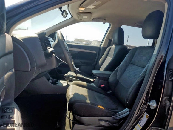 2014 Mitsubishi Outlander ES with VIN JA4AD2A31EZ004987, listed as a Copart auction lot 54104165 with 125,532 mi miles and Clean Title. Bid and sale history available at carsss.com. Image 7.