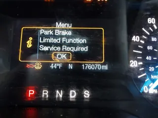 2016 Ford Edge SEL with VIN 2FMPK3J98GBC25309, listed as a IAAI auction lot 41635974 with 176,070 mi miles. Bid and sale history available at carsss.com. Image 15.