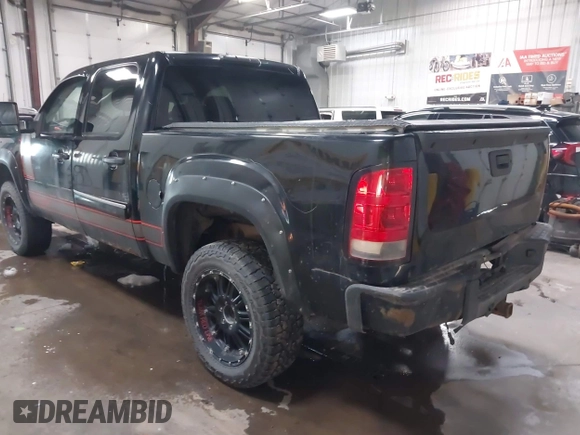 2010 GMC Sierra 1500 Denali z VIN 3GTRKXE20AG272226, wystawiony jako IAAI lot #41958283 z przebiegiem 244 627 mil mil oraz . Historia ofert i sprzedaży dostępna na DreamBid. Obrazek 3.