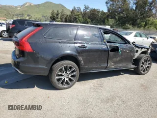2017 Volvo V90 z VIN YV4A22NL7H1004532, wystawiony jako Copart lot #57873094 z przebiegiem 66 942 mil mil oraz Szkody całkowita. Historia ofert i sprzedaży dostępna na DreamBid. Obrazek 3.