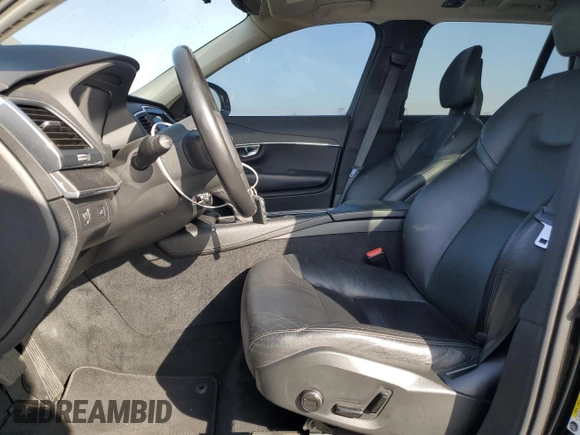 2020 Volvo XC90 Momentum with VIN YV4102PK3L1601292, listed as a Copart auction lot 87315894 with 90,059 mi miles and Salvage Title. Bid and sale history available at carsss.com. Image 7.