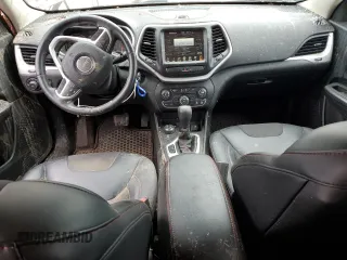 2017 Jeep Cherokee Trailhawk with VIN 1C4PJMBS1HW542699, listed as a Copart auction lot 57567725 with 108,790 mi miles and Non repairable. Bid and sale history available at DreamBid. Image 8.