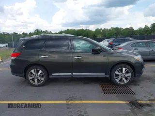 2016 Nissan Pathfinder Platinum with VIN 5N1AR2MM1GC601280, listed as a IAAI auction lot 42169483 with 179,332 mi miles. Bid and sale history available at carsss.com. Image 13.