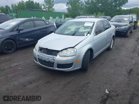 2010 Volkswagen Jetta TDI with VIN 3VWAL7AJ6AM082663, listed as a IAAI auction lot 42337155 with Not provided miles and . Bid and sale history available at DreamBid. Image 2.