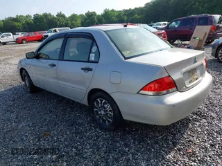 2005 Mitsubishi Lancer ES z VIN JA3AJ26E35U028910, wystawiony jako IAAI lot #42329182 z przebiegiem 159 803 mil mil oraz . Historia ofert i sprzedaży dostępna na DreamBid. Obrazek 3.