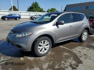 2012 Nissan Murano SV z VIN JN8AZ1MW4CW218026, wystawiony jako Copart lot #57847535 z przebiegiem 122 145 mil mil oraz Szkoda całkowita • Salvage title. Historia ofert i sprzedaży dostępna na DreamBid. Obrazek 1.