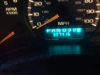 2000 GMC Sierra 1500 SLT with VIN 1GTEC19T9YZ326564, listed as a IAAI auction lot 41284750 with 327,416 mi miles. Bid and sale history available at carsss.com. Image 15.