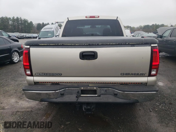 2005 Chevrolet Silverado 1500 LT with VIN 2GCEK13T151287338, listed as a Copart auction lot 52005655 with 191,783 mi miles and Salvage Title. Bid and sale history available at DreamBid. Image 6.