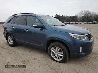 2014 Kia Sorento LX with VIN 5XYKTDA74EG541377, listed as a Copart auction lot 44907815 with 128,335 mi miles and Clean Title. Bid and sale history available at carsss.com. Image 4.