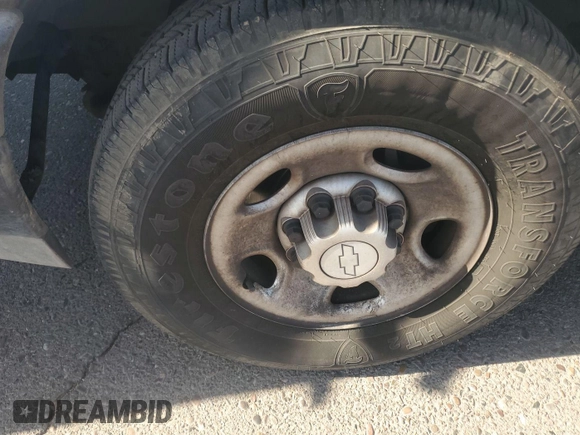 2018 Chevrolet Express Cargo with VIN 1GCWGBFG9J1180581, listed as a IAAI auction lot 42613465 with 109,468 mi miles and . Bid and sale history available at DreamBid. Image 18.