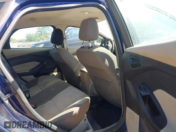 2012 Ford Focus SE with VIN 1FAHP3F27CL156621, listed as a IAAI auction lot 42092635 with 169,366 mi miles. Bid and sale history available at carsss.com. Image 8.