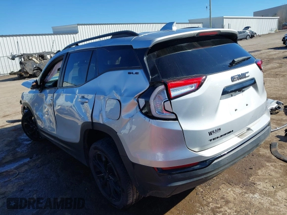 2022 GMC Terrain SLE with VIN 3GKALMEV2NL188932, listed as a IAAI auction lot 41731021 with 61,952 mi miles. Bid and sale history available at carsss.com. Image 3.