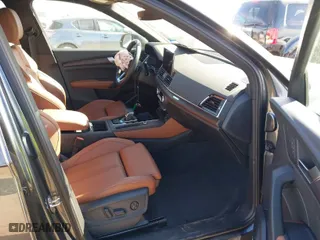2022 Audi Q5 S line Premium Plus with VIN WA1EAAFY1N2051017, listed as a IAAI auction lot 41348030 with 25,942 mi miles. Bid and sale history available at carsss.com. Image 5.