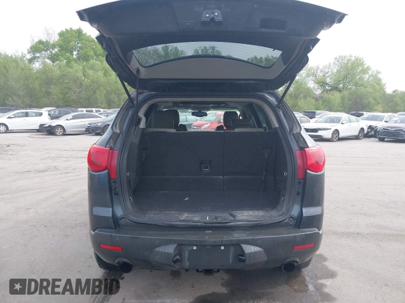 2011 Chevrolet Traverse LTZ with VIN 1GNKVLED2BJ211115, listed as a IAAI auction lot 42044255 with 275,653 mi miles and . Bid and sale history available at DreamBid. Image 17.