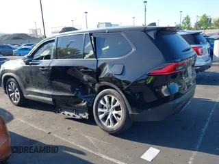 2024 Toyota Highlander XLE z VIN 5TDAAAB52RS003735, wystawiony jako IAAI lot #42373845 z przebiegiem 12 569 mil mil oraz . Historia ofert i sprzedaży dostępna na DreamBid. Obrazek 15.